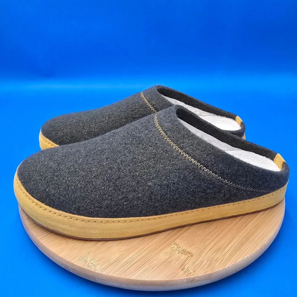 OluKai Men's Hanani Hulu Wool Felt Lined Mules Slippers Size 12 Green Yellow New